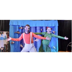 Maio Laranja: peça de teatro na praça faz alerta sobre o abuso sexual contra crianças